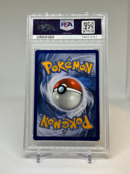 SWSH285 - Pikachu V  PSA 10